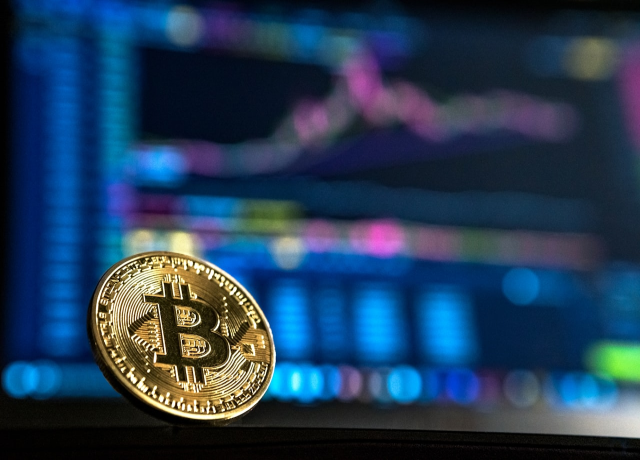 FAST CRYPTO TRADING